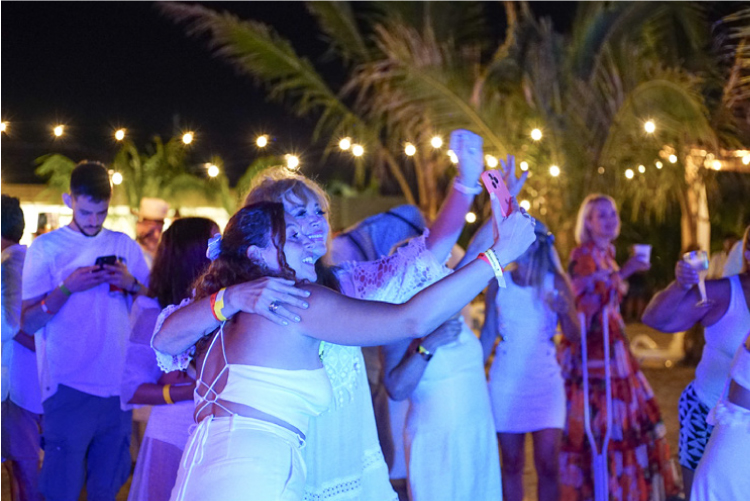 Planes-sociales-eventos-playa-caracol-2